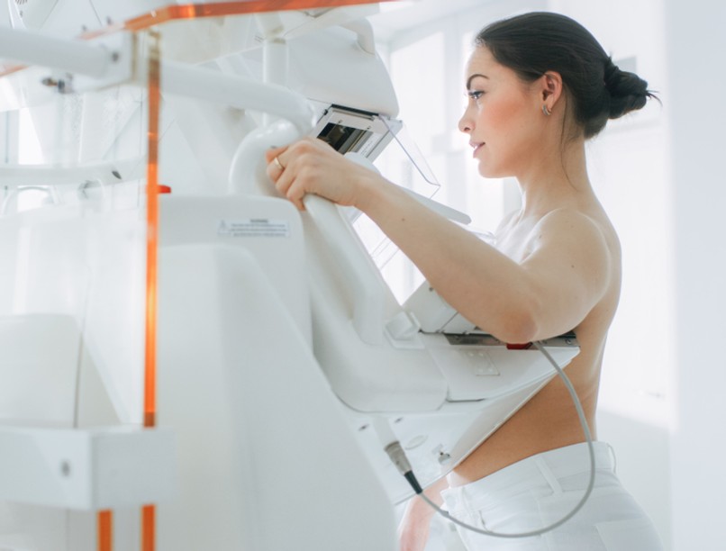 emlőrák, emlődaganat, mellrák, bélflóra, emésztés, daganatos betegségek, baktériumflóra, litokólsav, 