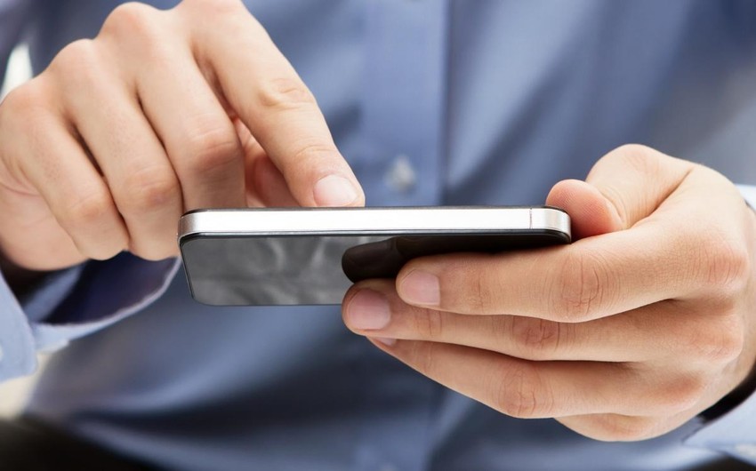 Több a kórokozó az okostelefonokon mint a WC-ülőkén?