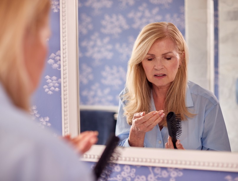 hajhullás Időskori