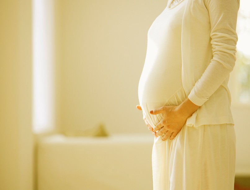 baba, terhesség, magzatvíz, szivárgás