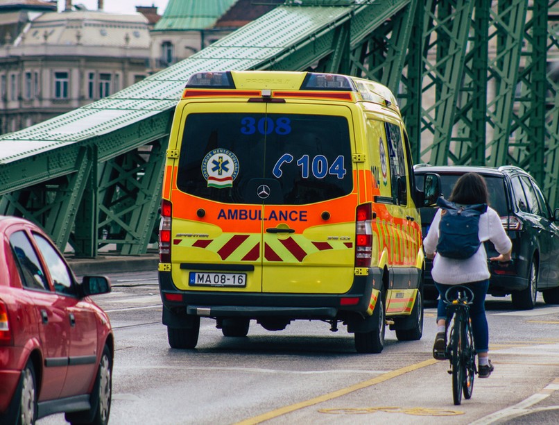 mentők, OMSZ, munkaerőhiány, átvezényel