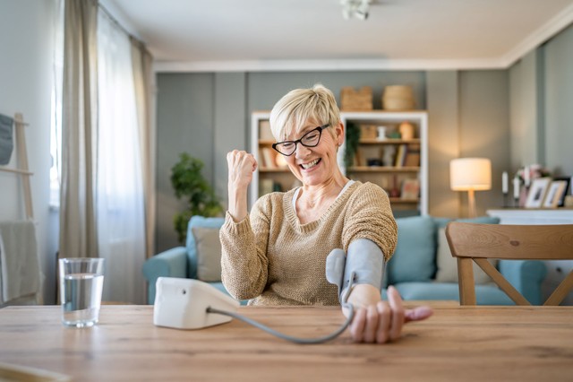 Mi az ideális vérnyomás 40, 50 és 60 év felett?