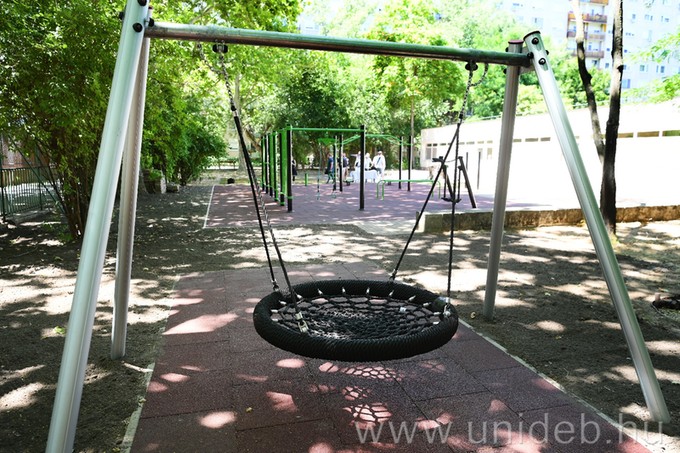 Mozgásfejlesztés a legmodernebb eszközökkel Debrecenben című cikk nyitóképe