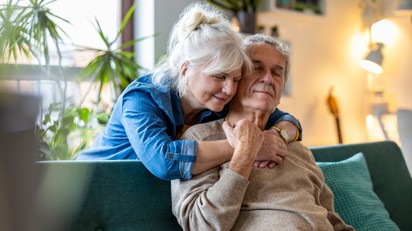 Országos program indult: gyakorlati útmutatással segíti a magyarokat az aktív és tudatos öregedéshez című cikk nyitóképe