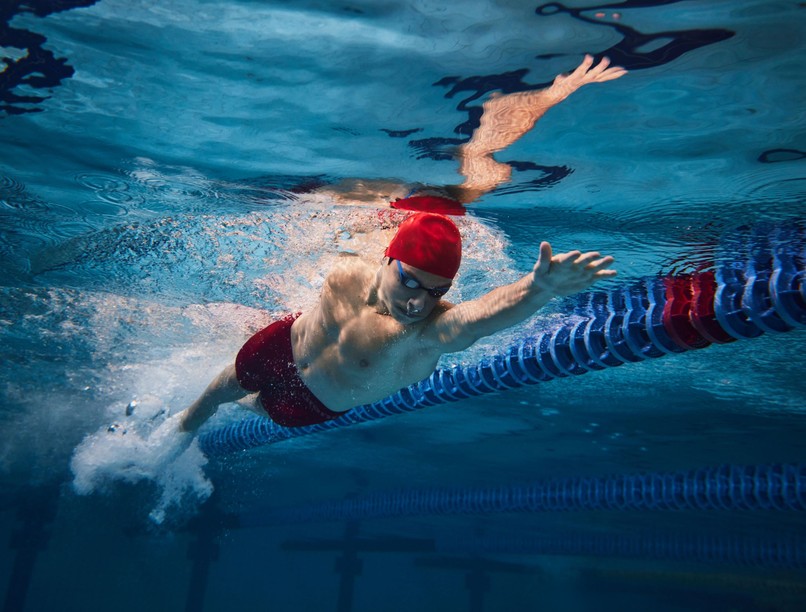 magyar úszás közben gondol kutatás