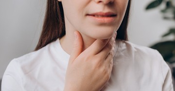  Nem csak a mérleg mutathat többet - a késő esti ünnepi vacsora refluxot is hozhat 