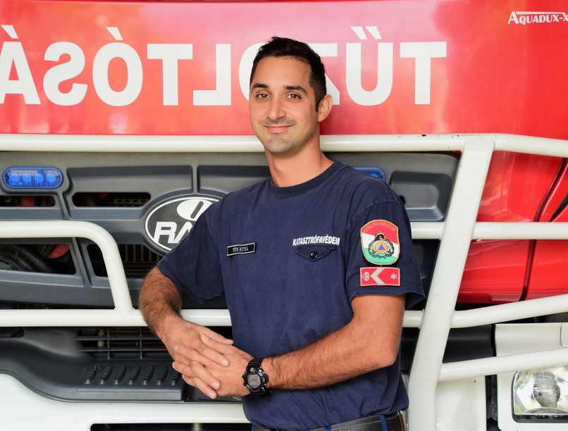 tűzoltó, sürgősségi, újraélesztés, baja