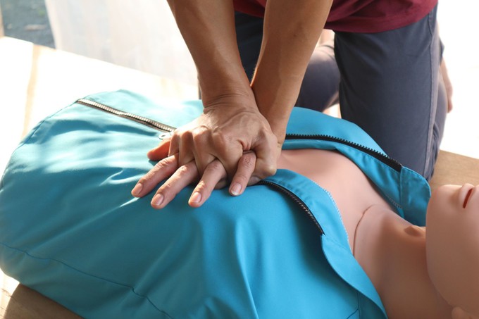 Hide the Pain Harold megmutatja: újraélesztés slágerek ritmusára! című cikk nyitóképe