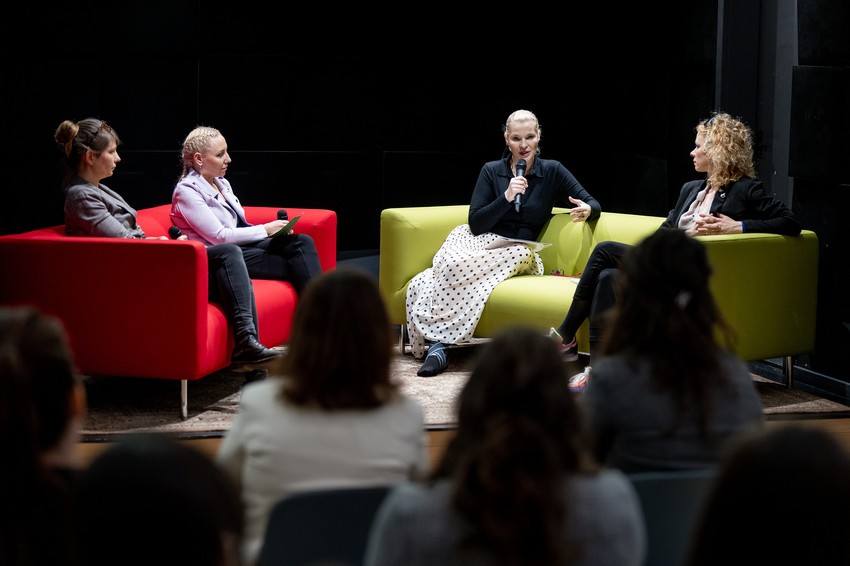 A gyerekek online jelenétére nagyobb figyelmet kell fordítanunk