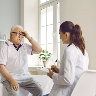 Állandó fájdalmak gyötrik? A krónikus fájdalom nem hipochondria: így lehet enyhíteni című cikk nyitóképe