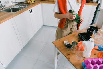 Hogyan kerüljük el a mikroműanyagokat a konyhában?​