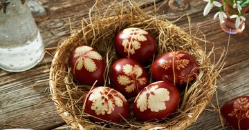Itt az 5 legjobb természetes tojásfesték húsvétra!