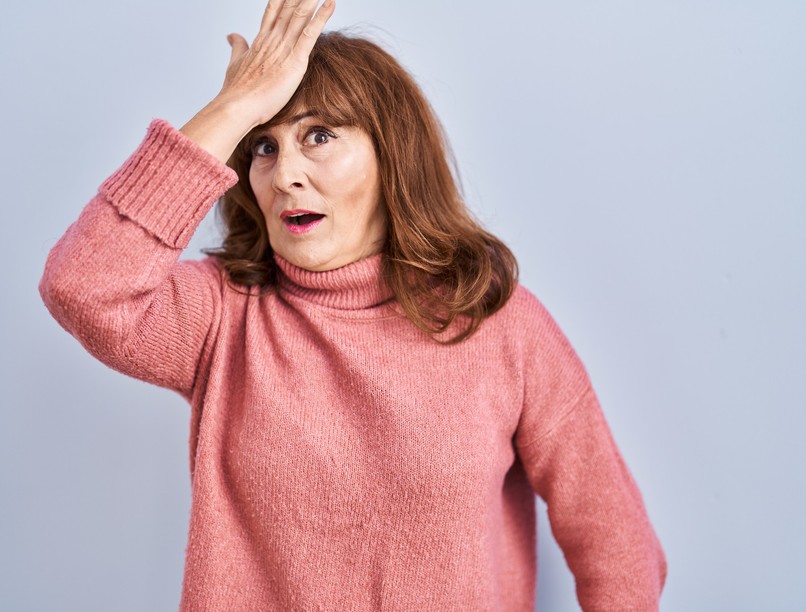 Vashiány tünet memóriazavar, fejfájás hajhullás