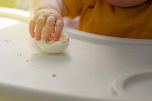Ezt jelenti, ha zöldes elszíneződés alakul ki a főtt tojás körül