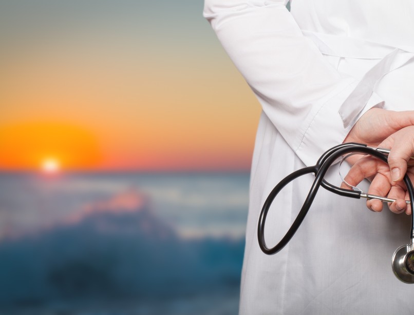 orvosi ügyelet, nyár, nyaralás