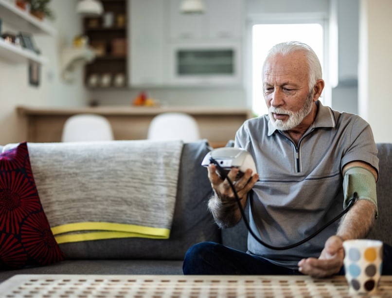 magas vérnyomás, szervi probléma, trombózis, erek, érelmeszesedés