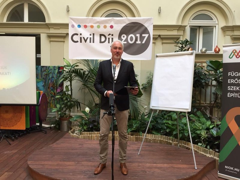 Megható felajánlás: Hajós András befogadna valakit, akit a kórházból tettek ki