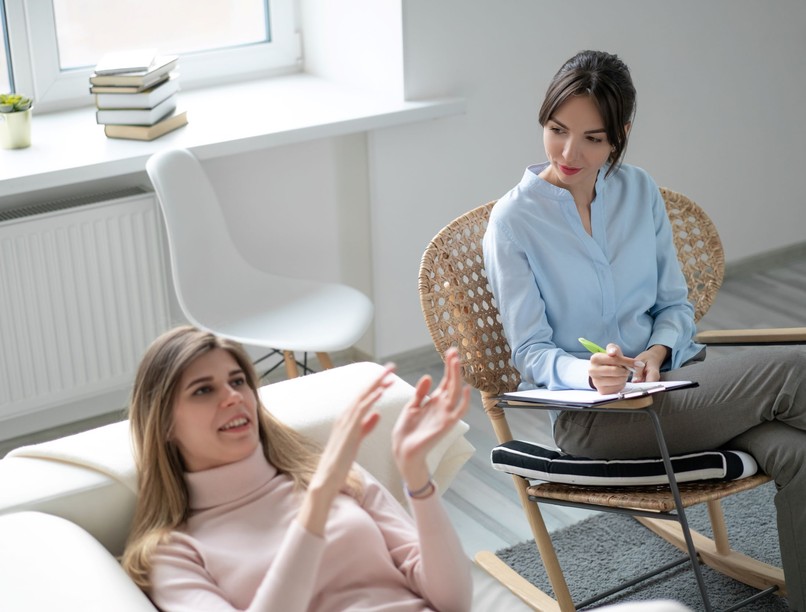 pszichés betegségek pszichiáter vagy pszichológus különbség