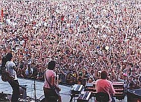 A híres emberek hamarabb halnak?