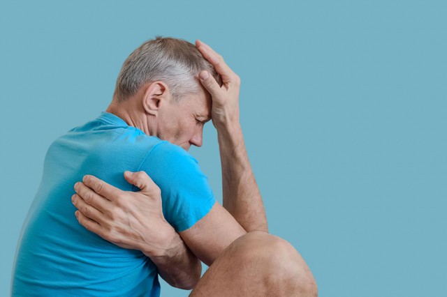 Sharp-szindróma (kevert kötőszöveti betegség) tünetei, vizsgálata és kezelése