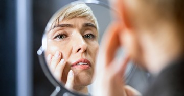  Mire utal a fájdalmas szemhéjmozgás? 