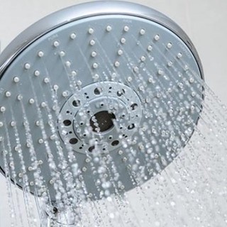Legionella riadó: az ivóvíz és a fürdővíz is fertőzött című cikk nyitóképe