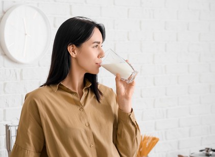 Tegye ezt a fűszert a tejhez – nem csak az íze lesz jobb, több fronton is támogatja a szervezetét, sőt, az elalvásban is segíthet című cikk nyitóképe