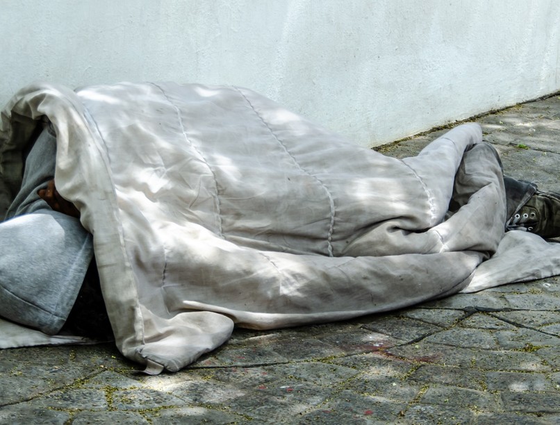 krizis auto menhely hajléktalanság