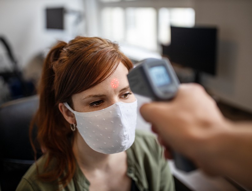 lázmérés, koronavírus, influenza, munkahely