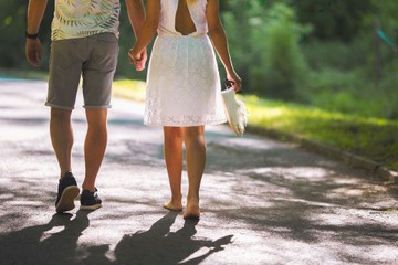 Ha szeretne egy kellemes, csendes, de mégis városias helyen andalogni, a fák árnyékában ücsörögni, vagy éppen az egyik kávézó teraszára kiülni, a Rákóczi utca remek választás lehet.