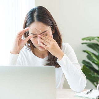 Néhány fontos tünet 40 felett, amikről nem gondolná, pedig B12-hiányt jelezhet című cikk nyitóképe