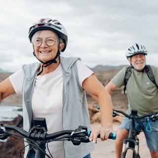 Így maradhat egészséges és erős idős korában is - ez a titkuk a kék zónákban élőknek című cikk nyitóképe
