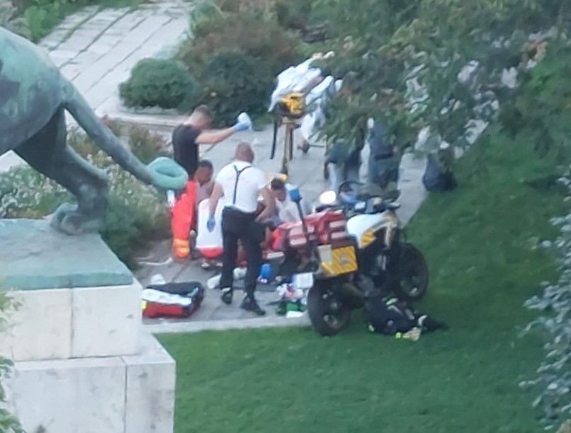 rohammentő mentő motoros újraélesztés sürgősségi