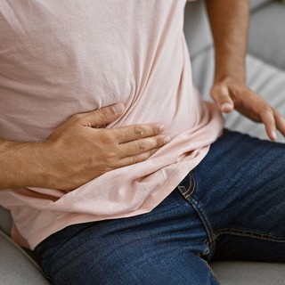 Alhasi fájdalom, hasmenés, fogyás: így jelez a Crohn-betegség című cikk nyitóképe