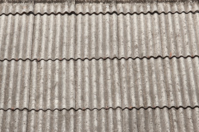 Mennyire veszélyes az egészségre a hullámpala? Okozhat rákot? Vakcinainfó - Az orvos válaszol