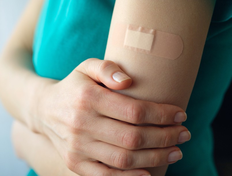 koronavírus, omikron, vakcina, oltás