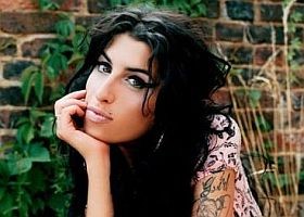 Amy Winehouse halála - még mindig rejtélyesek az okok