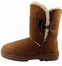 Vigyázat! A divatos csizmák vonzzák a lábgombát!