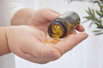 Semmi értelme napi három omega-3 kapszulát bevenni enélkül! A szakértők javaslata merész, de világos