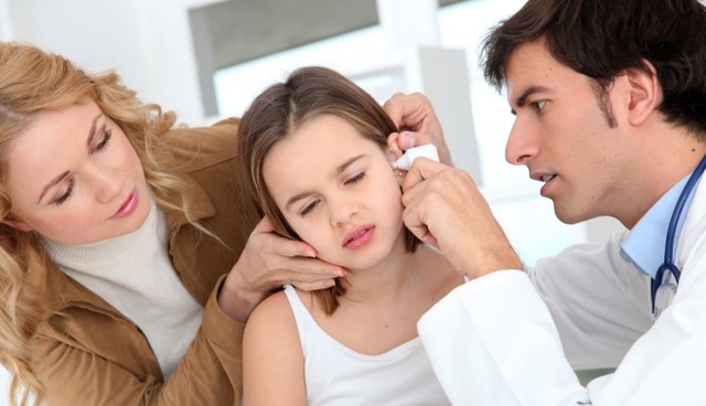 Gennyes és savós középfülgyulladás: a gyerek hallása a tét