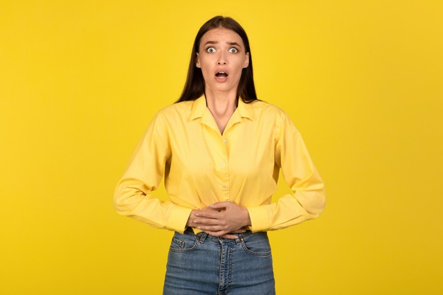 Mi történik, ha hosszú órákig visszatartjuk a bélgázt?