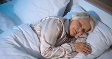 Alvás közben jelentkezhet az Alzheimer-kór egyik legkorábbi figyelmeztető jele