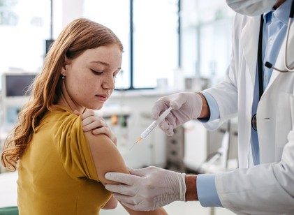 Már csak néhány napig kérhető a térítésmentes HPV elleni iskolai védőoltás című cikk nyitóképe
