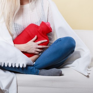 Mitől görcsöl, fáj a hasam? Ez az 5 leggyakoribb kiváltó ok című cikk nyitóképe