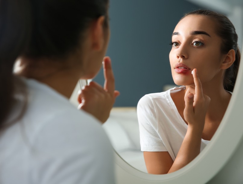 szájzug, fájdalom, fájós száj, szájbetegség