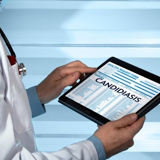 Candida-fertőzés: oka, tünete és kezelési lehetőségei című cikk nyitóképe