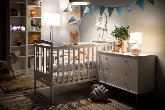 Nyolchetes kisbaba halt meg, miután a bébiszitter antihisztamint adott neki, hogy átaludja az éjszakát