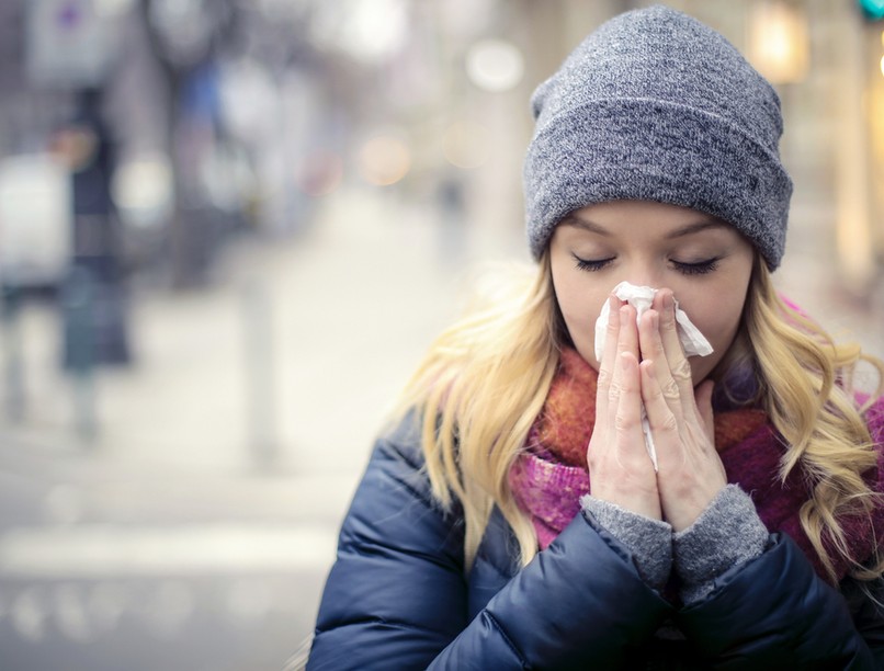 koronavírus, influenza, nátha, tünet