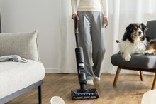 Elég a vödörből és a kábelből: így lesz a porszívózás és felmosás egyetlen, gyors kör (x) című cikk nyitóképe