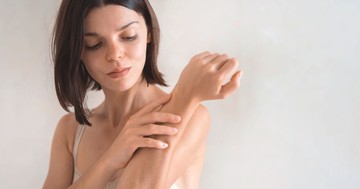  Figyeljen a jelekre! Így árulja el a szeme és a bőre, hogy A-vitamin hiányban szenved 